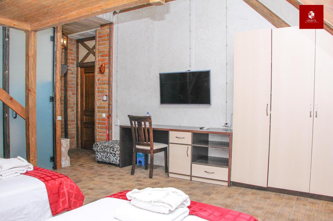 Orbita Hotel Chimkent Extérieur photo