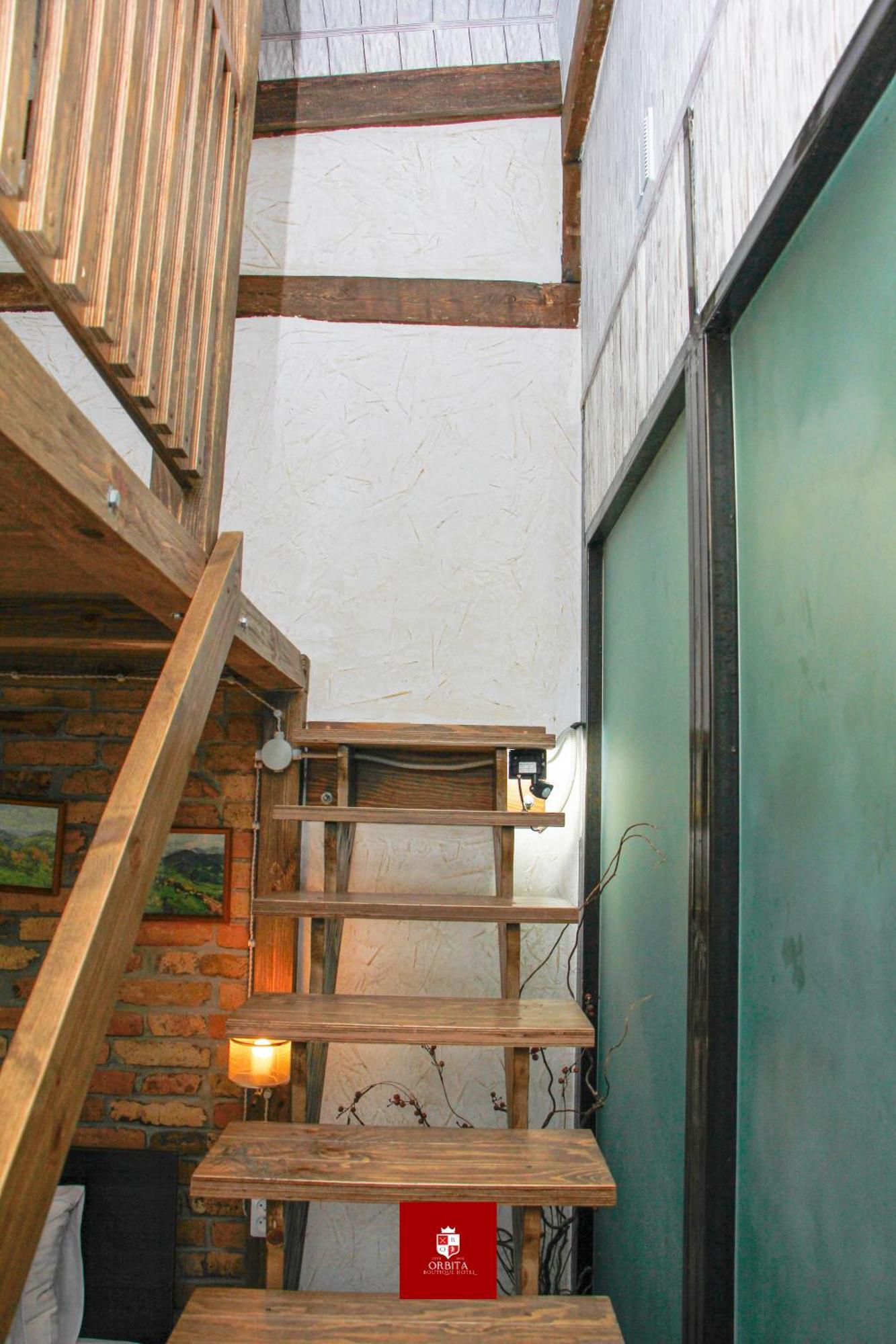 Orbita Hotel Chimkent Extérieur photo