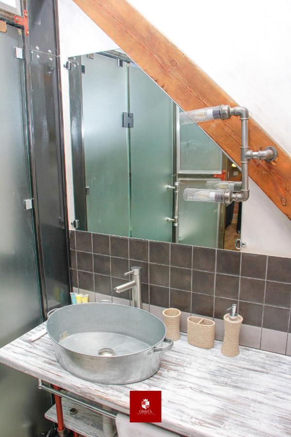 Orbita Hotel Chimkent Extérieur photo