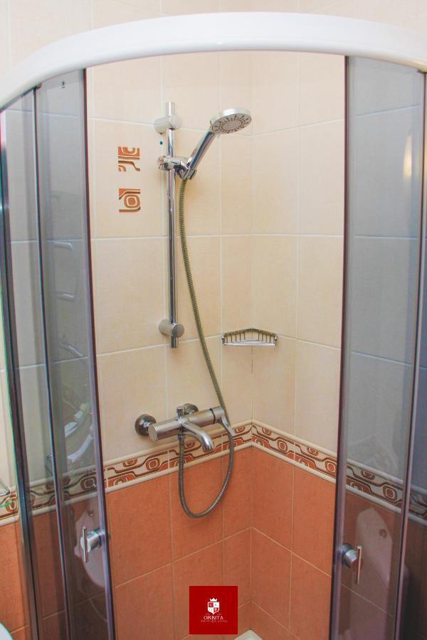 Orbita Hotel Chimkent Extérieur photo