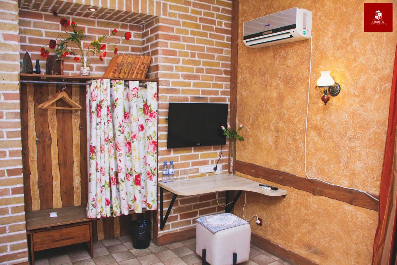 Orbita Hotel Chimkent Extérieur photo